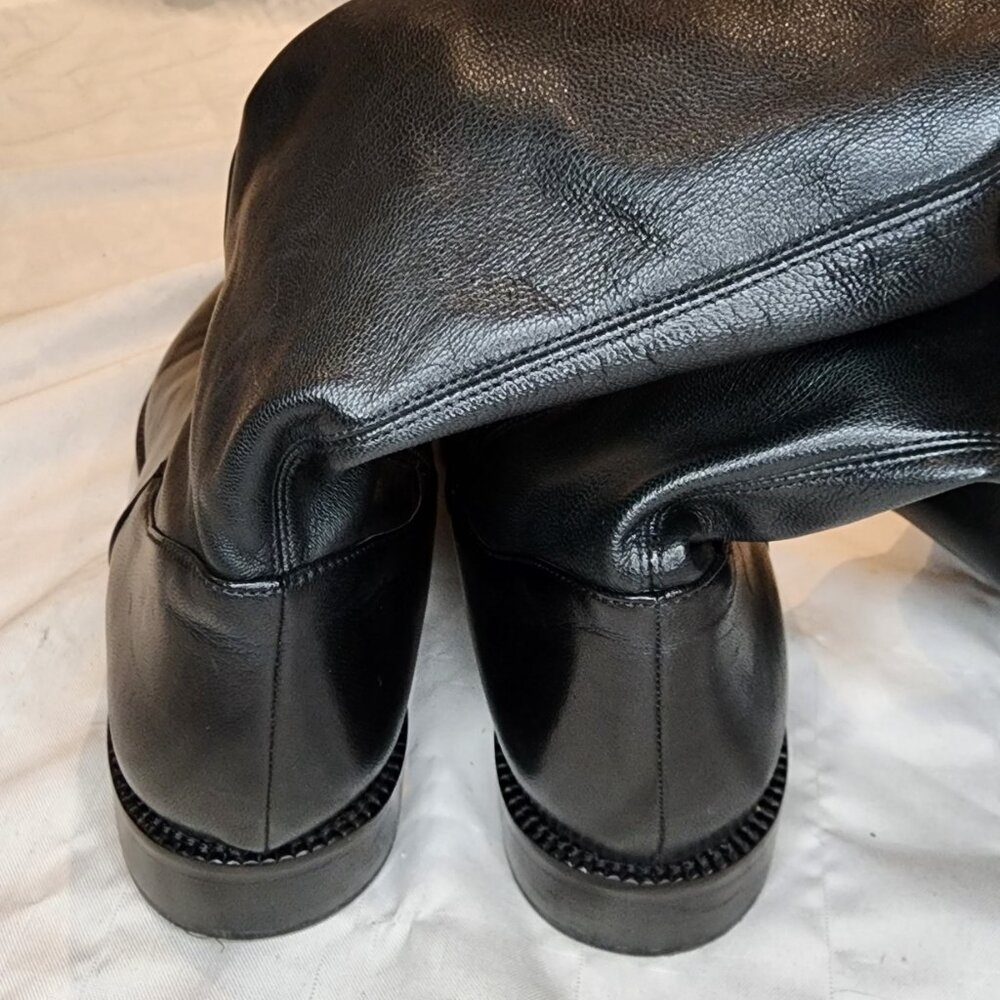 Via Spiga | Boni Over the Knee Black Leather Boots - Picture 5 of 7